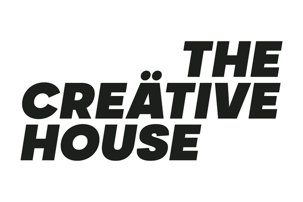 Logo "The Creätive House" in rechtsbündiger, schwarzer Schrift auf weißem Hintergrund.