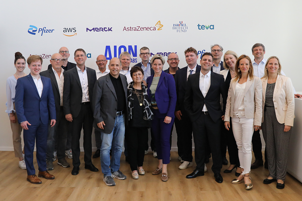 Wirtschaftsministerin Dr. Nicole Hoffmeister-Kraut mit einer baden-württembergischen Delegation in Israel. Bildrechte: Elad Malka